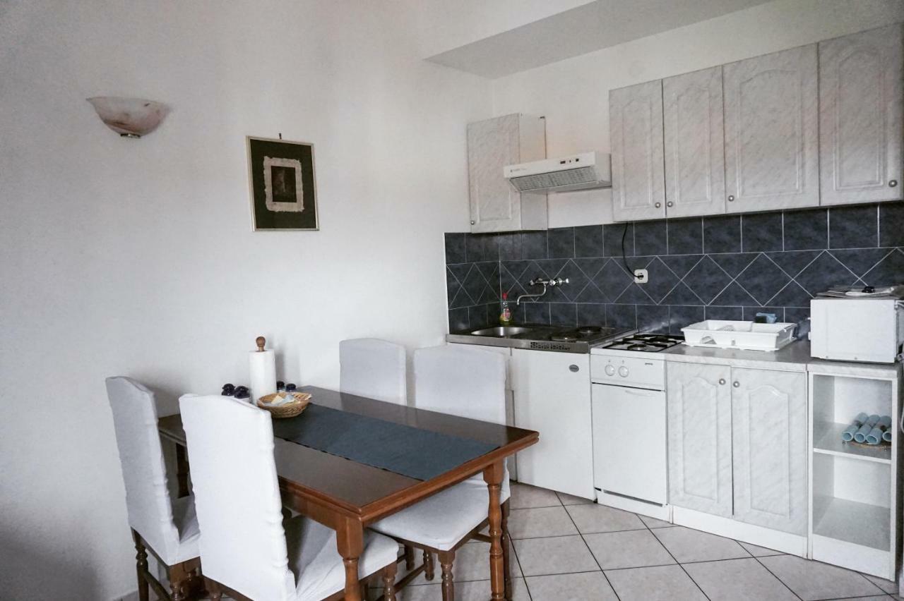 P&D Apartments Fažana Extérieur photo